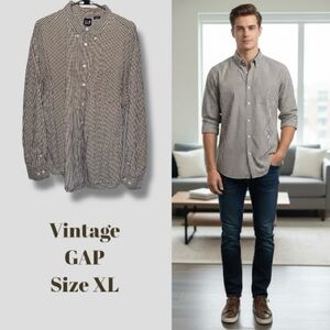 GAP Shirt Button-Down Vintage Beige Navy Blue Gingham Mini Plaid Men’s Size XL